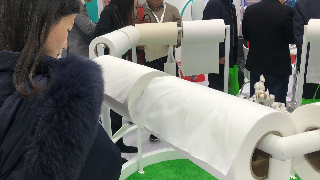 Straight hit SINCE exhibition • Winner's 100% cotton spunlace nonwoven fabric products are highly acclaimed